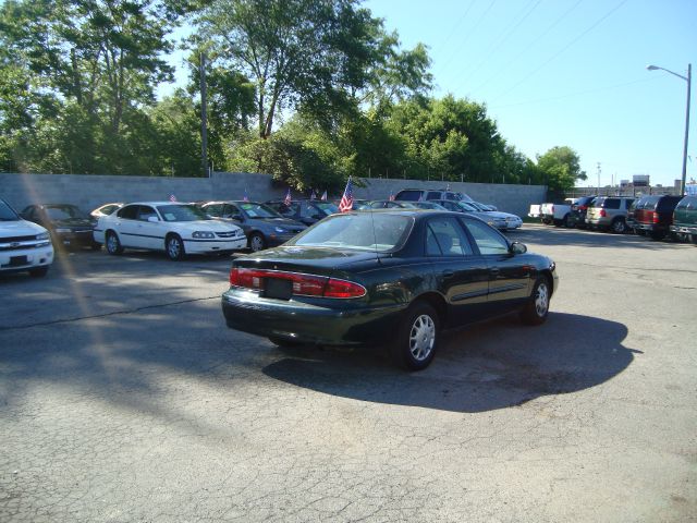 Buick Century 2003 photo 14