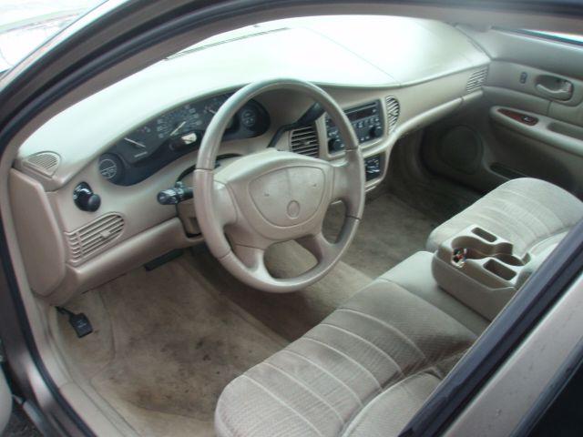 Buick Century 2004 photo 2