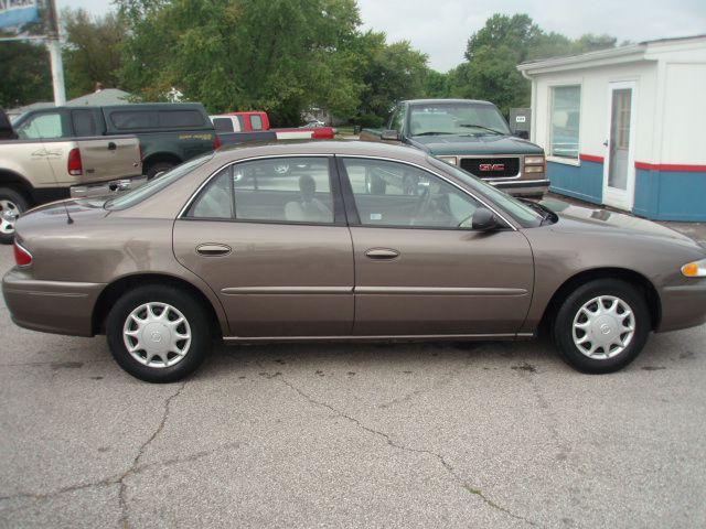 Buick Century 2004 photo 4