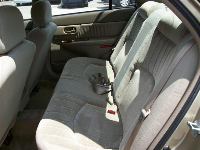 Buick Century 2004 photo 2