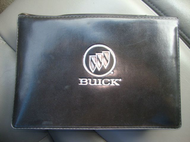 Buick Century 2004 photo 1