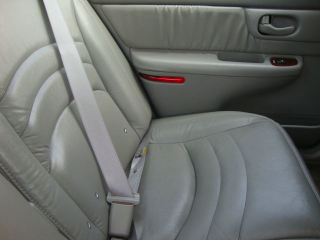 Buick Century 2004 photo 5