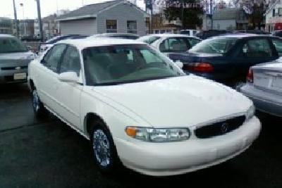 Buick Century 2004 photo 1