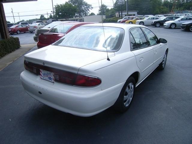 Buick Century 2004 photo 2