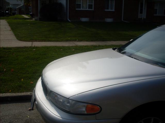 Buick Century 2004 photo 3