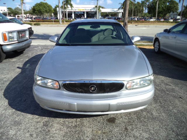 Buick Century 2004 photo 2