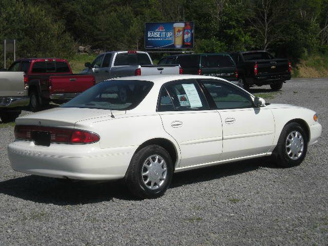 Buick Century 2004 photo 24