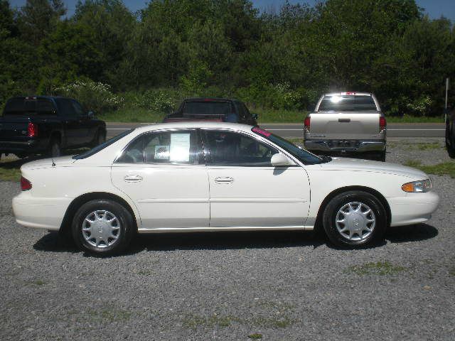 Buick Century 2004 photo 26