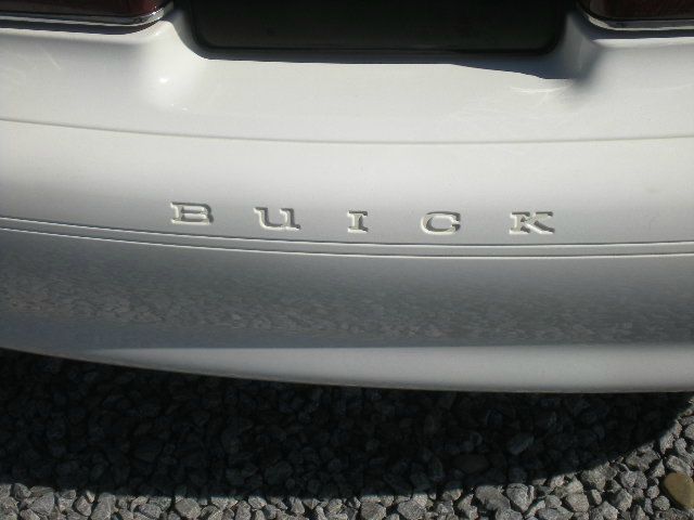 Buick Century 2004 photo 28