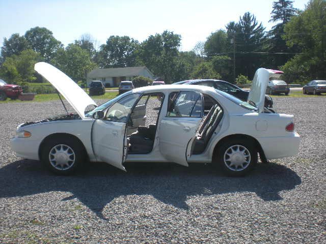 Buick Century 2004 photo 30