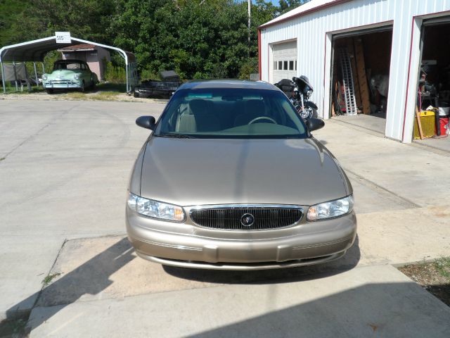 Buick Century 2004 photo 3