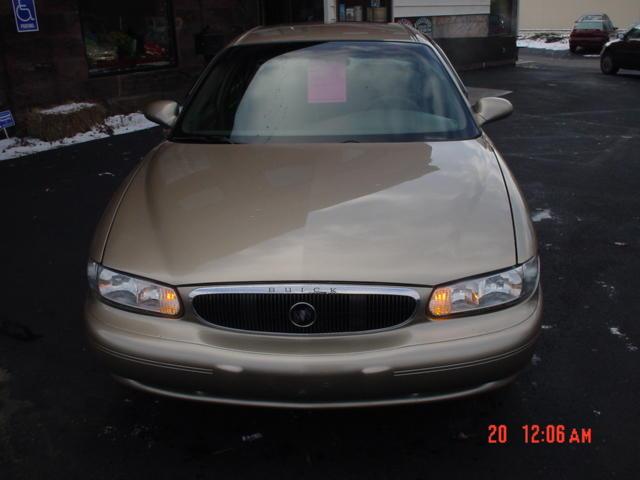 Buick Century 2004 photo 1