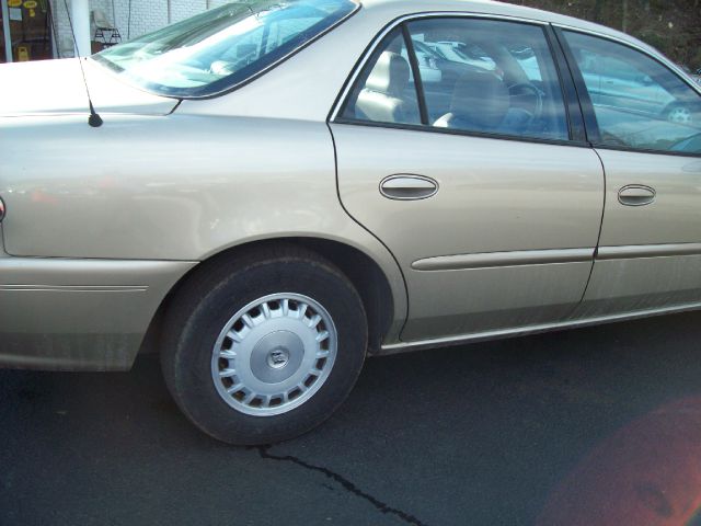 Buick Century 2004 photo 1