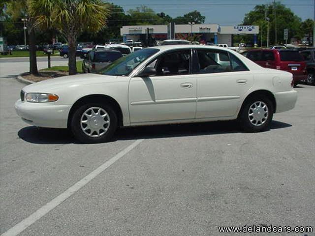 Buick Century 2004 photo 4