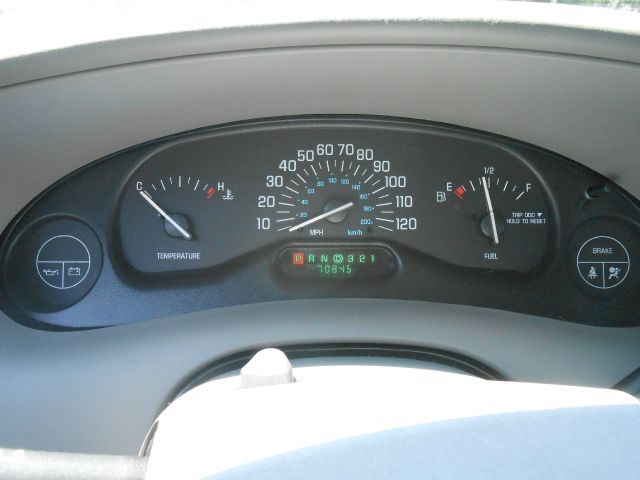 Buick Century 2005 photo 3