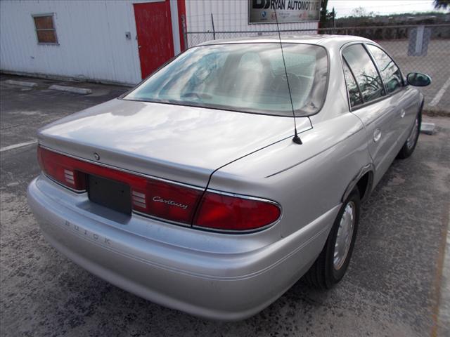 Buick Century 2005 photo 2