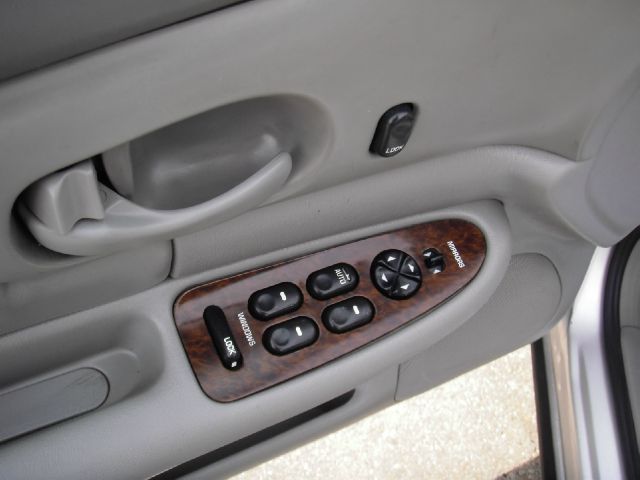 Buick Century 2005 photo 6