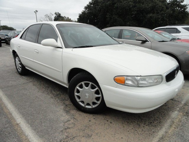 Buick Century 2005 photo 1