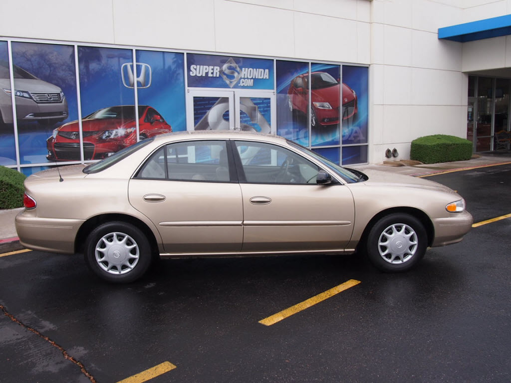 Buick Century 2005 photo 1