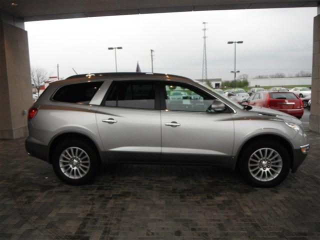 Buick Enclave 2008 photo 1