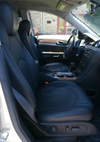 Buick Enclave 2008 photo 1