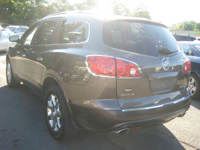 Buick Enclave 2008 photo 2