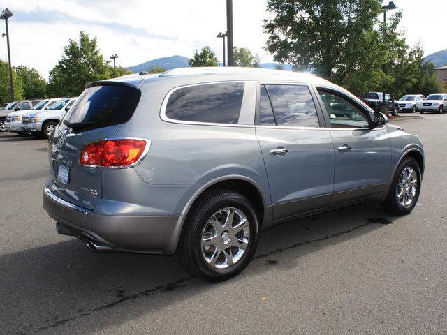 Buick Enclave 2008 photo 3