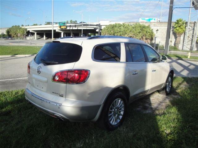 Buick Enclave 2008 photo 4