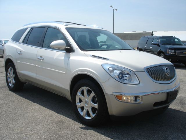 Buick Enclave 2008 photo 2