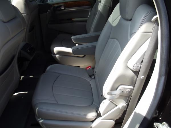 Buick Enclave 2008 photo 7