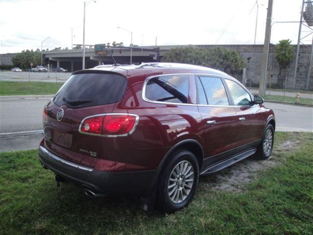 Buick Enclave 2008 photo 3