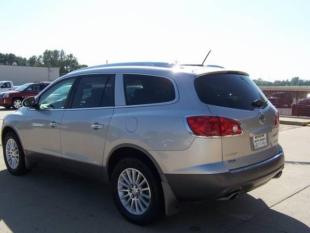 Buick Enclave 2008 photo 3