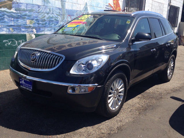 Buick Enclave 2008 photo 2