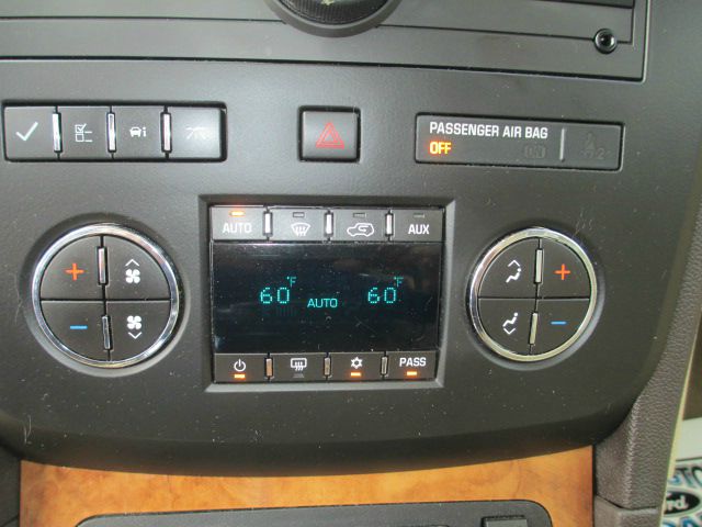 Buick Enclave 2008 photo 3