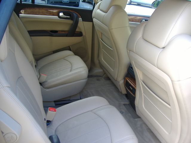 Buick Enclave 2008 photo 14