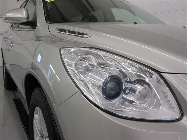 Buick Enclave 2008 photo 3