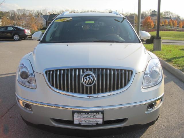 Buick Enclave 2008 photo 2