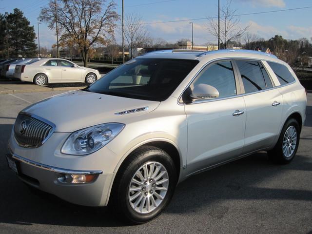 Buick Enclave 2008 photo 3