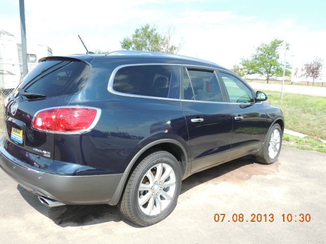 Buick Enclave Convertible LX SUV