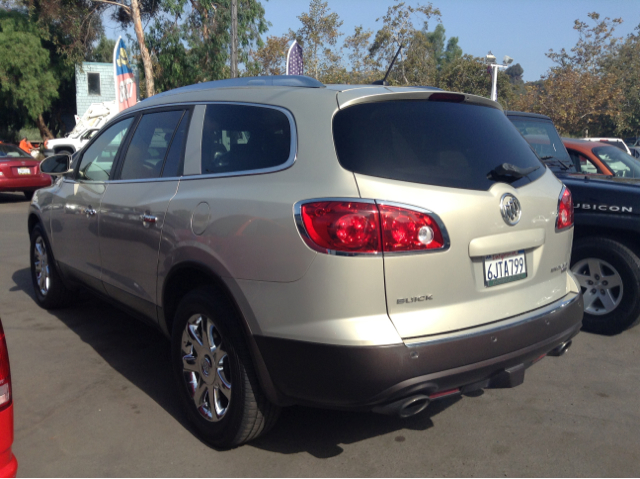 Buick Enclave 2009 photo 2