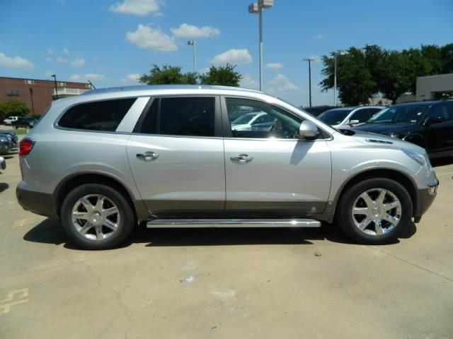 Buick Enclave 2009 photo 3