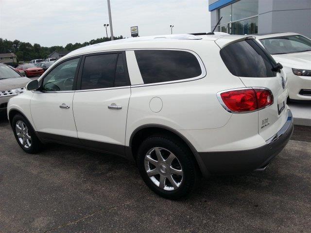 Buick Enclave 2009 photo 1