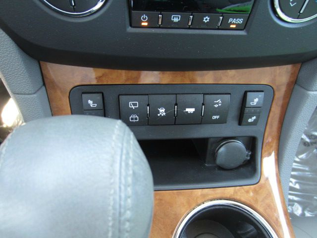 Buick Enclave 2010 photo 15