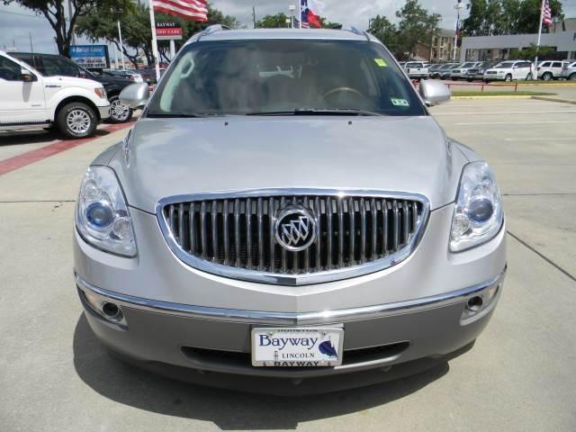 Buick Enclave 2010 photo 9