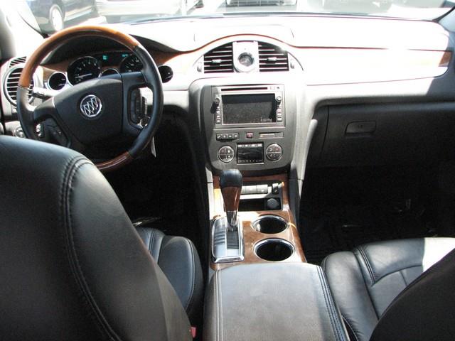 Buick Enclave 2010 photo 36