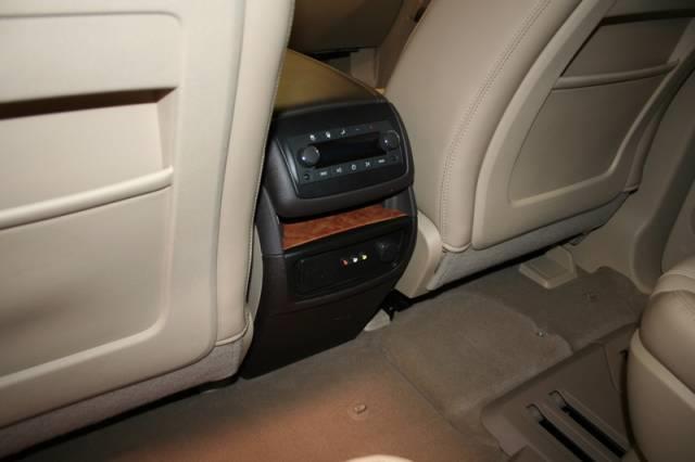 Buick Enclave 2010 photo 33