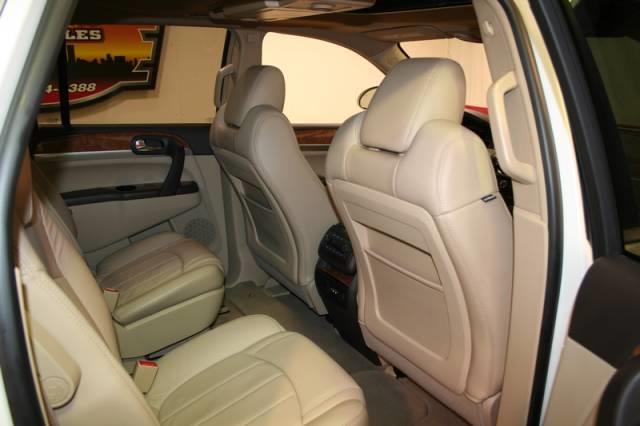 Buick Enclave 2010 photo 46