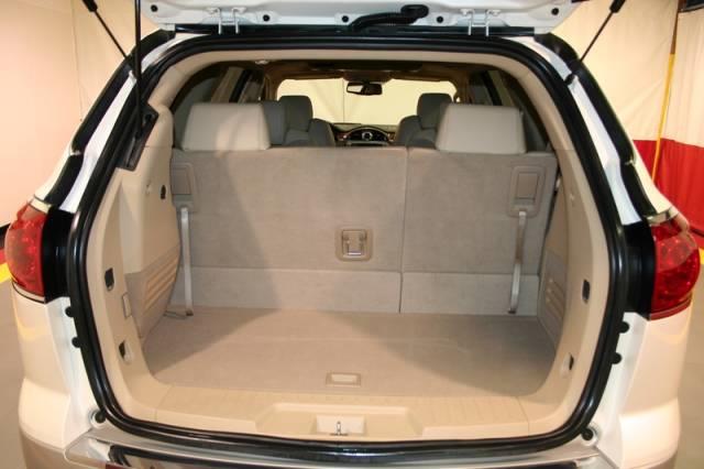 Buick Enclave 2010 photo 50