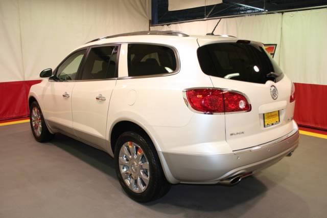 Buick Enclave 2010 photo 59