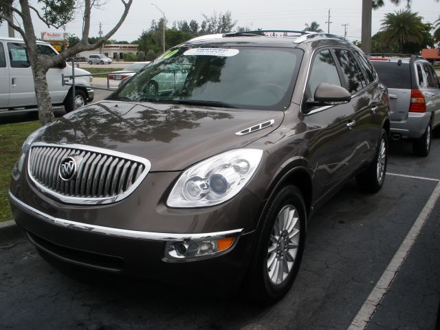 Buick Enclave 2010 photo 1